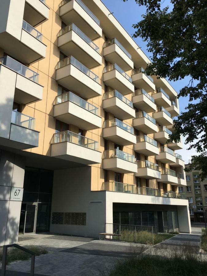 Shoq Studio Nice Apartment With Private Parking クラクフ エクステリア 写真